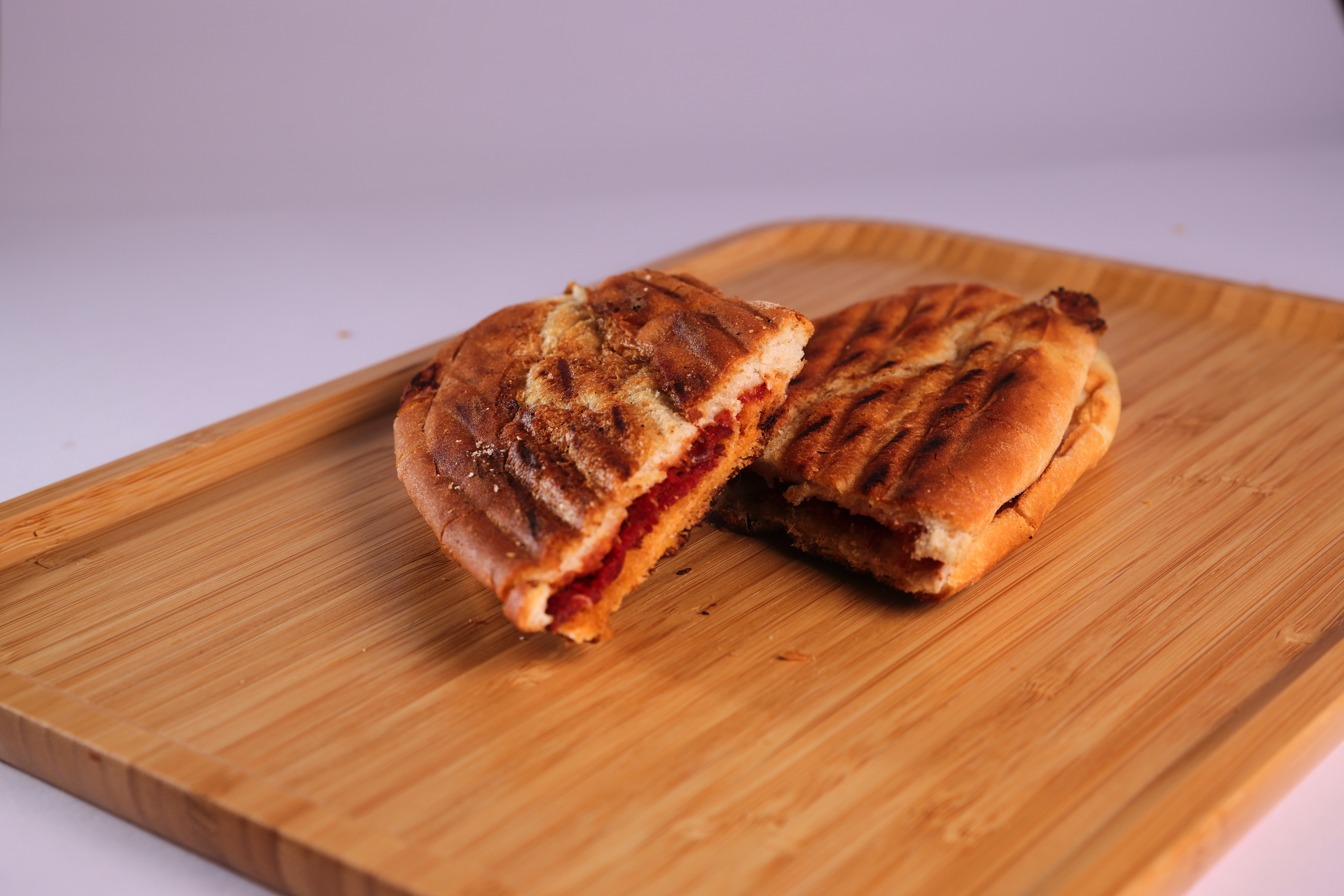 Sucuklu Tost Menü